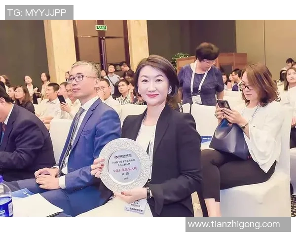 张帆的奋斗之路:从普通青年到行业领军人物的成长故事 张帆的奋斗之路:从普通青年到行业领军人物的成长故事