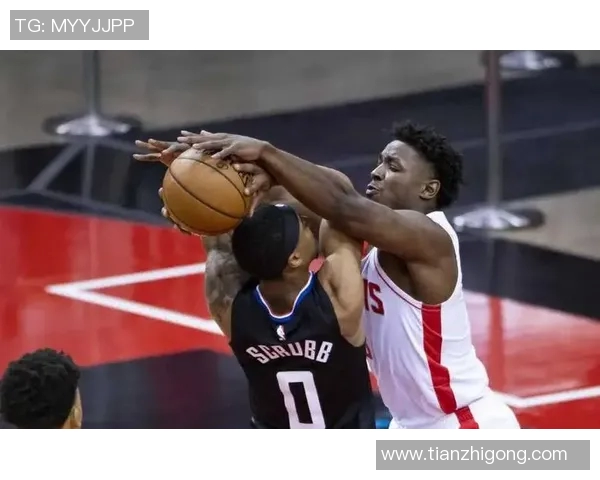 成都羽毛球队盯防战术解析与热点关注探讨MBA