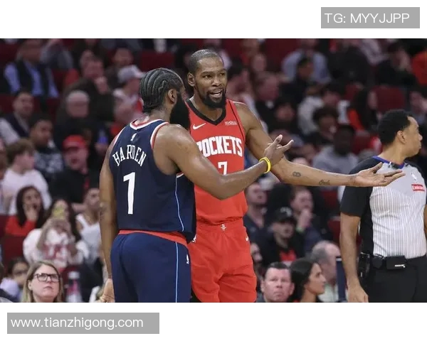 12月19日火箭对决强敌期待精彩比赛展现球队实力与斗志 12月19日火箭对决强敌期待精彩比赛展现球队实力与斗志