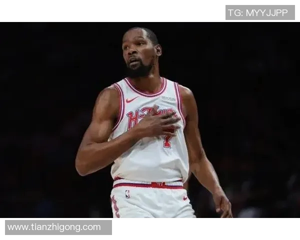 杜兰特申请交易引发热潮三支球队争相追逐太阳热火76人全力争抢 杜兰特申请交易引发热潮三支球队争相追逐太阳热火76人全力争抢