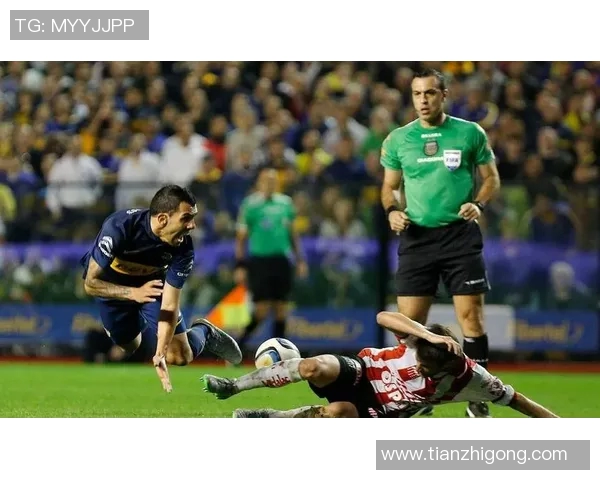 科隆竞技与拉普体操的精彩对决揭示足球战术与团队协作的完美结合