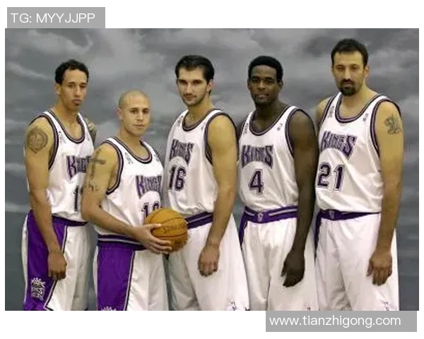 篮球明星韦伯的传奇人生与赛场辉煌成就全景回顾